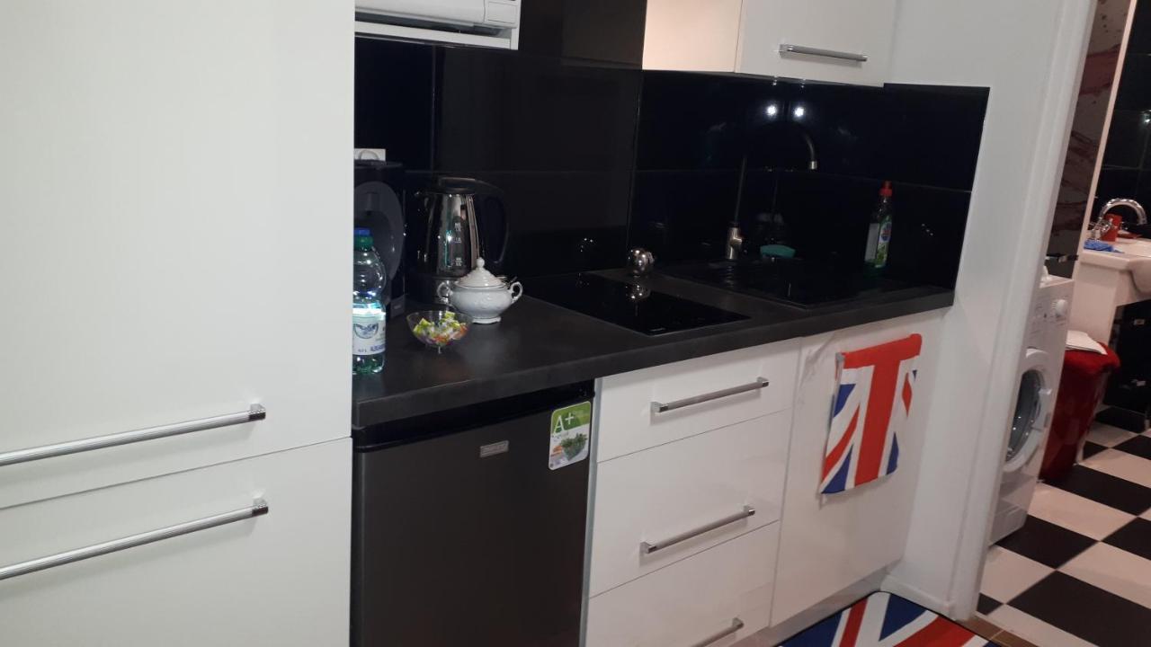 Apartament Centrum Panoramiczna Big Ben Z Balkonem-- Klimatyzacja-- キェルツェ エクステリア 写真