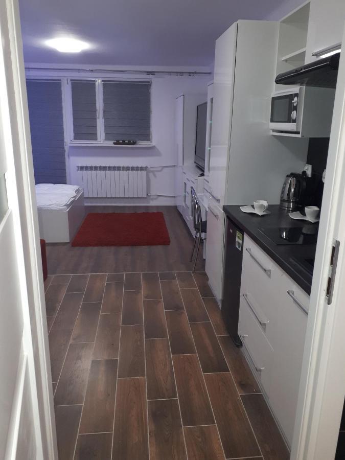 Apartament Centrum Panoramiczna Big Ben Z Balkonem-- Klimatyzacja-- キェルツェ エクステリア 写真