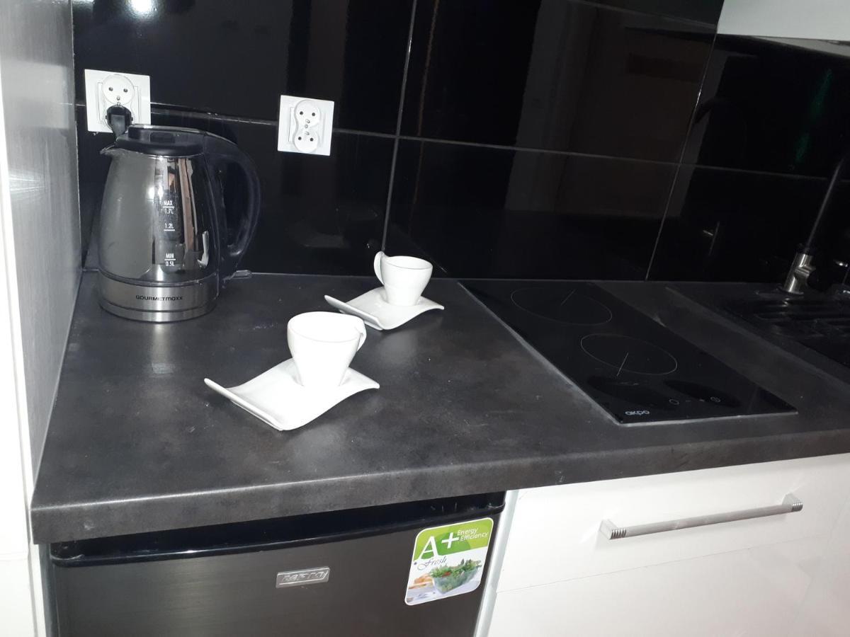 Apartament Centrum Panoramiczna Big Ben Z Balkonem-- Klimatyzacja-- キェルツェ エクステリア 写真